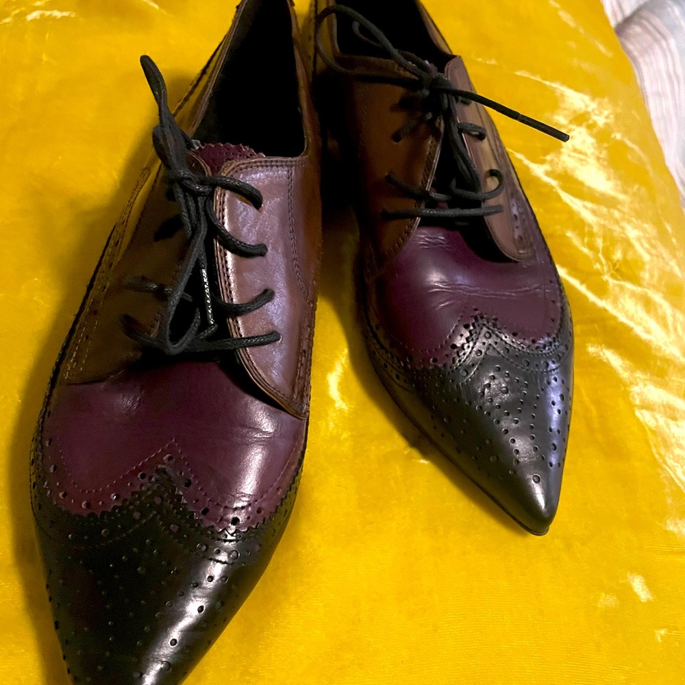 Pedro Garcia, pointed toe brogues, menswear inspired, lace up flats, Tri-tone